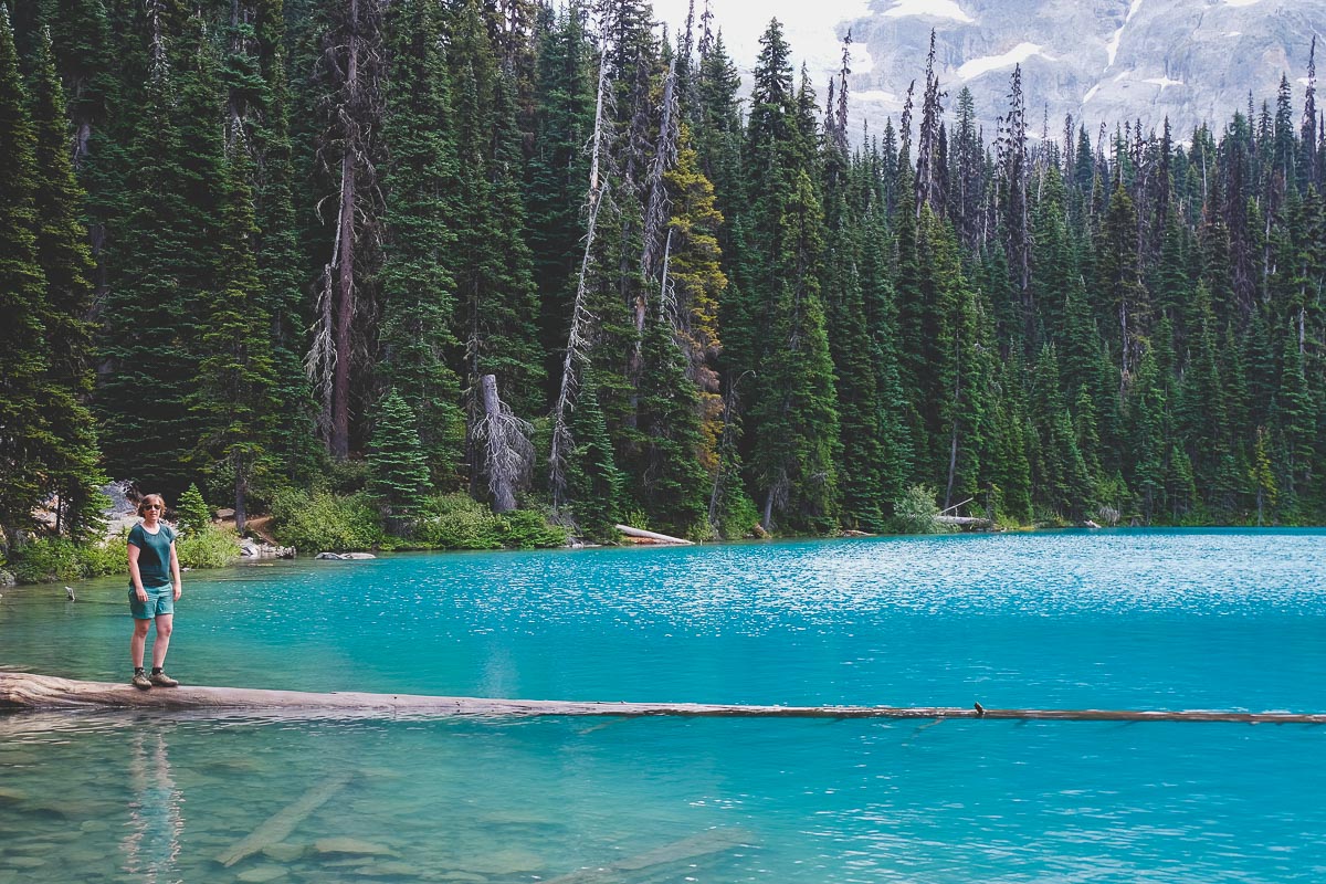 Wandelen langs de turquoise meren van Joffre Lakes Provincial Park